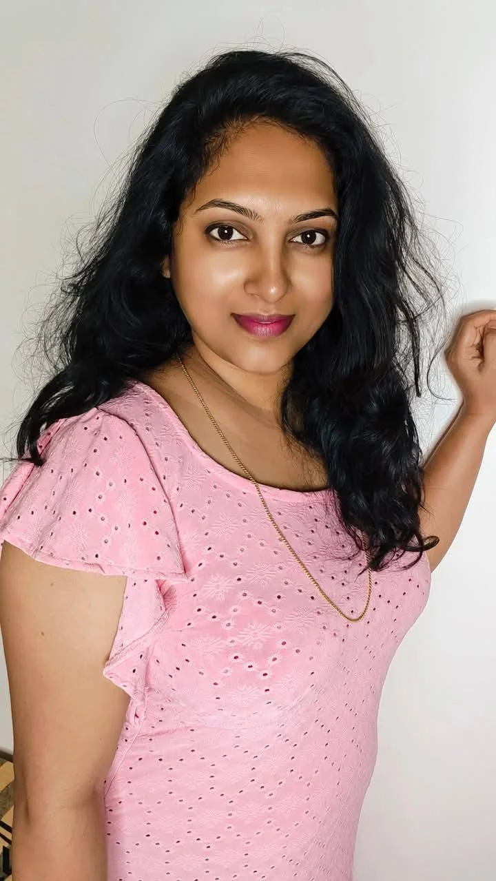 Reach the apex of pleasure in my hands tonight with me a Bhabhi escort girl in Palampur